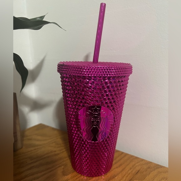 Starbucks 2022 - Picture 2 of 2